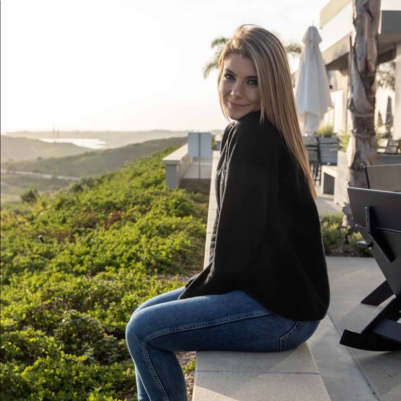 Meet your Posher, Chelse - Picture 6 of 8